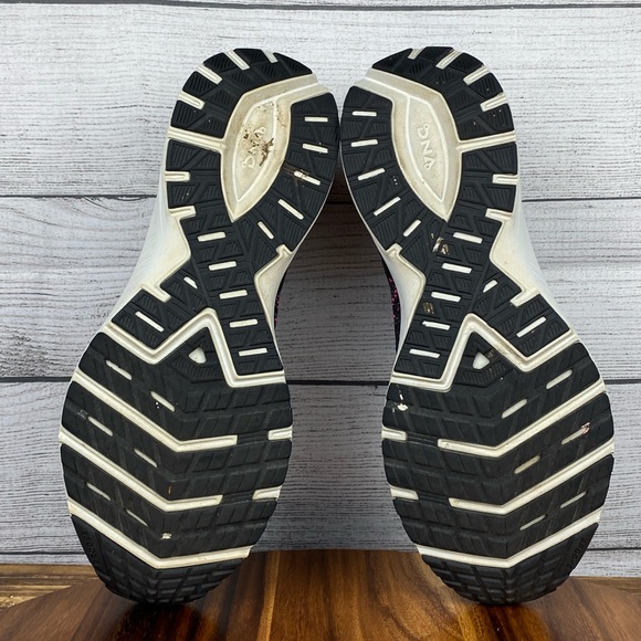 Brooks Women’s Launch 7 Black Pink Running Shoe 1203221B083 Sneaker Size 10.5 - Picture 11 of 12